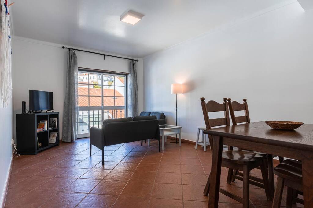 Apartamento Triana Alenquer Luaran gambar
